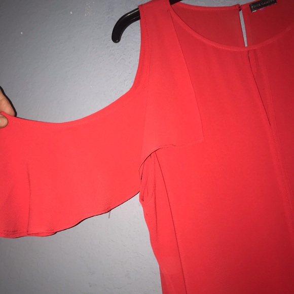 Vince Camuto - Picture 2 of 4